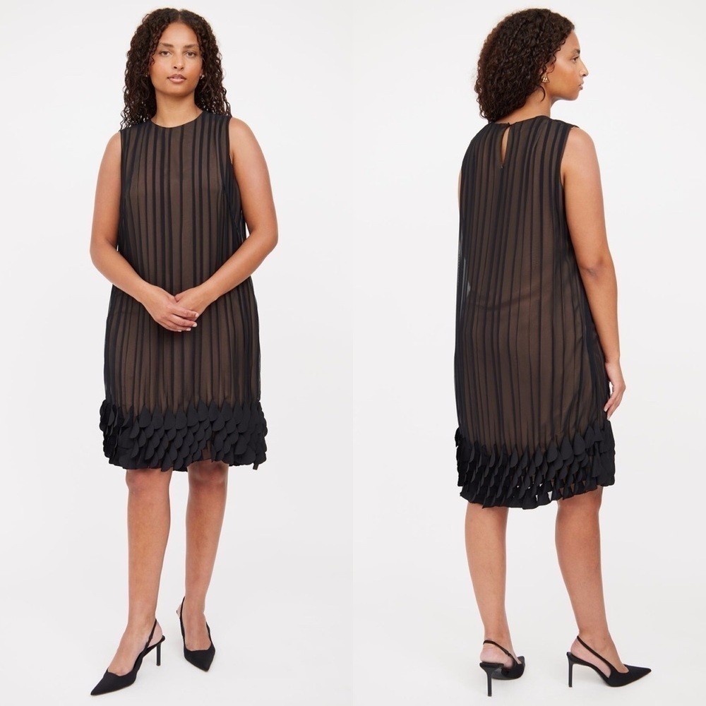 Akris Punto black nude pleated silk Mid-length shift sheer dress